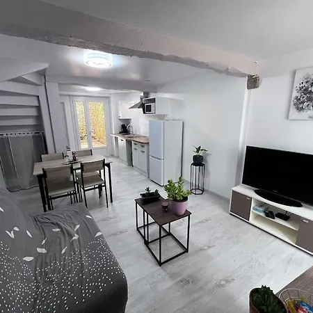Charmante Maison Renovee Holiday home